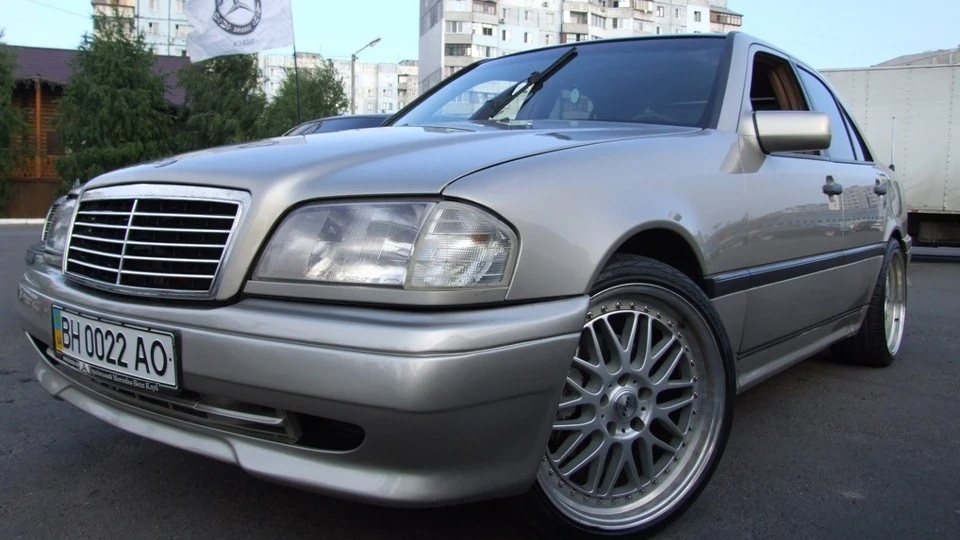 Mercedes-Benz C-Class Історія одного кохання 2