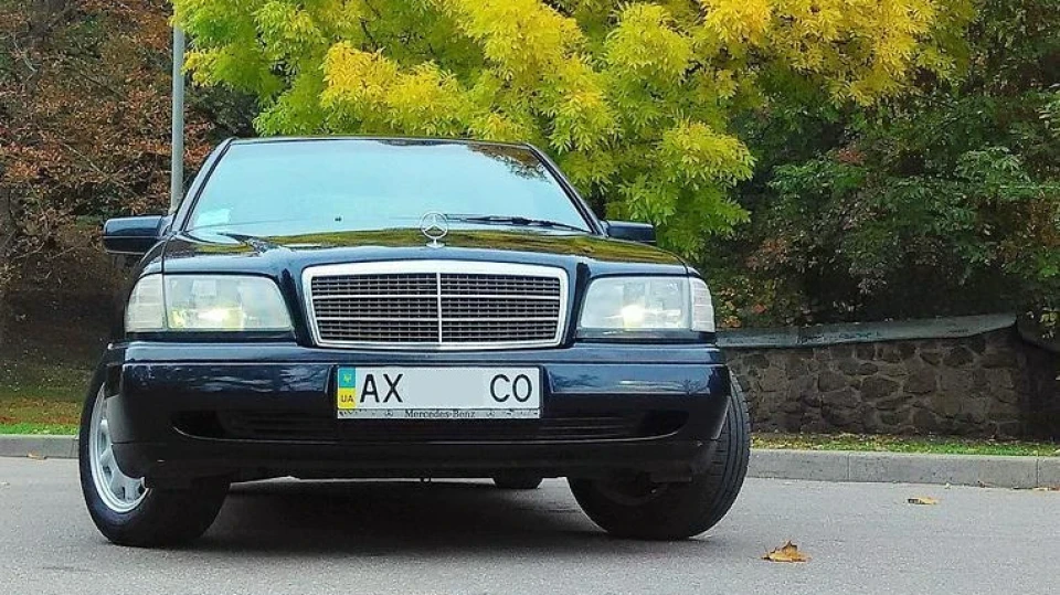 Mercedes-Benz C-Class Кіт Вагнера 2