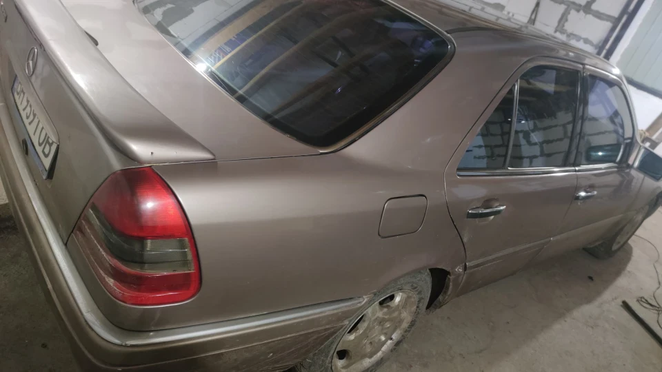Mercedes-Benz C-Class Комфорт клас 3