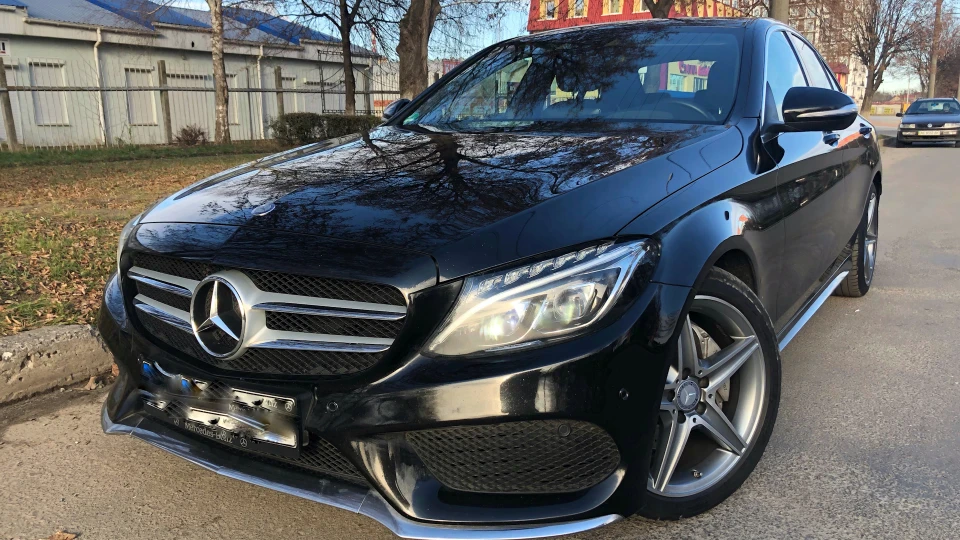 Mercedes-Benz C-Class Маленький S-Class AMG 5