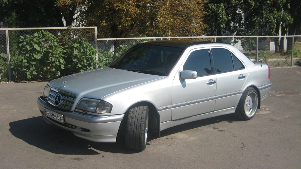 Mercedes-Benz C-Class Проданий красень 2