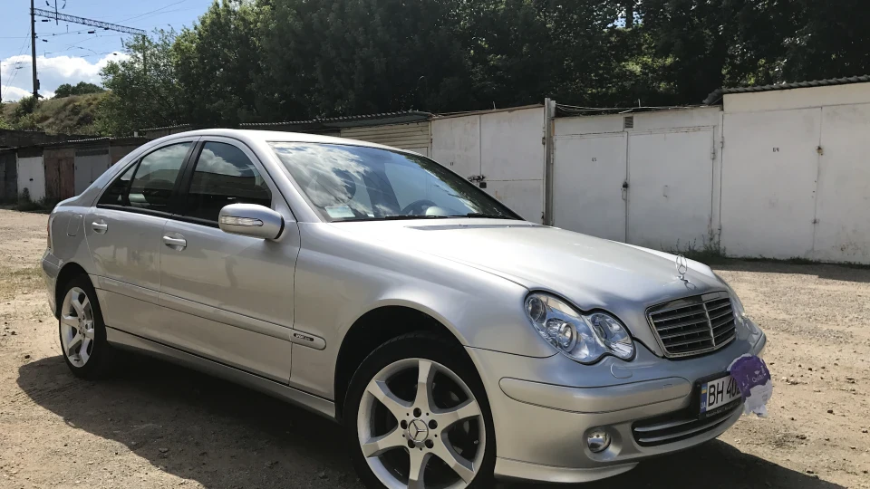 Mercedes-Benz C-Class С180 compressor 2