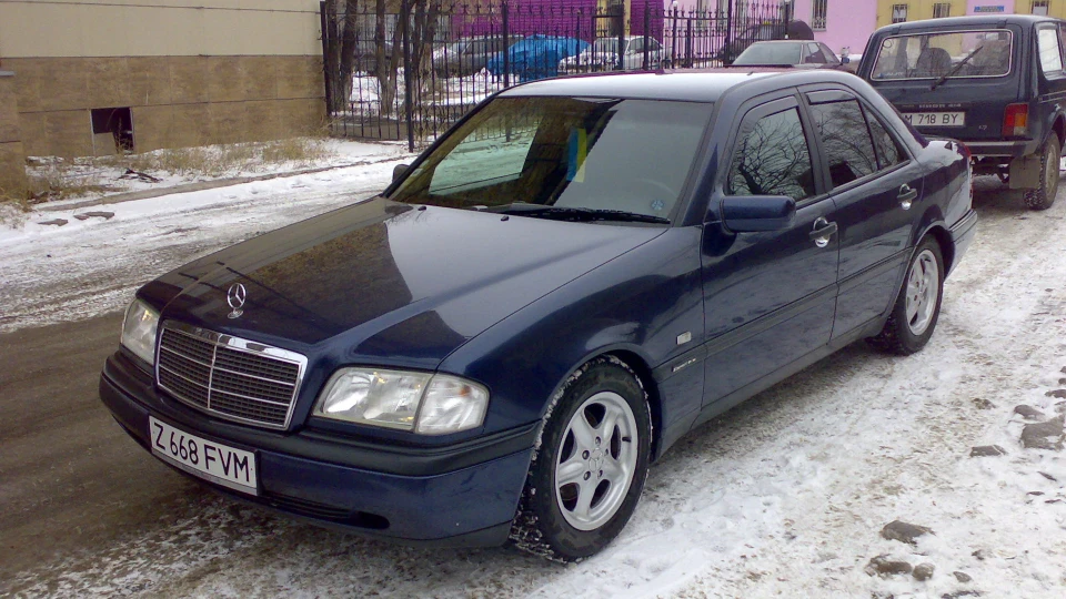 Mercedes-Benz C-Class С180 Німка 4