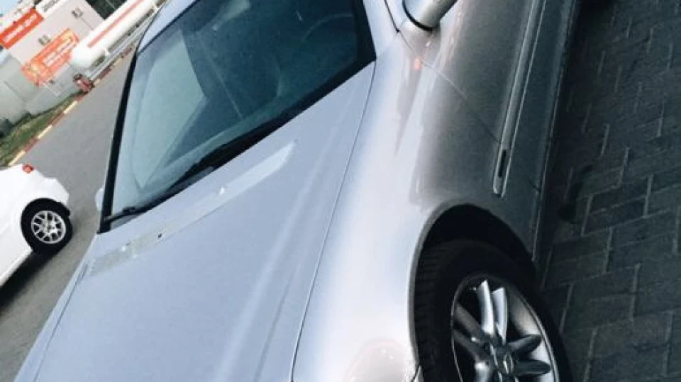 Mercedes-Benz C-Class Срібло 2,7 2