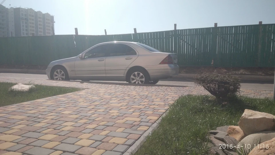 Mercedes-Benz C-Class Silver Classic 2