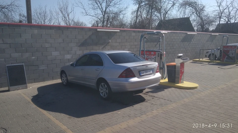 Mercedes-Benz C-Class Silver Classic 3