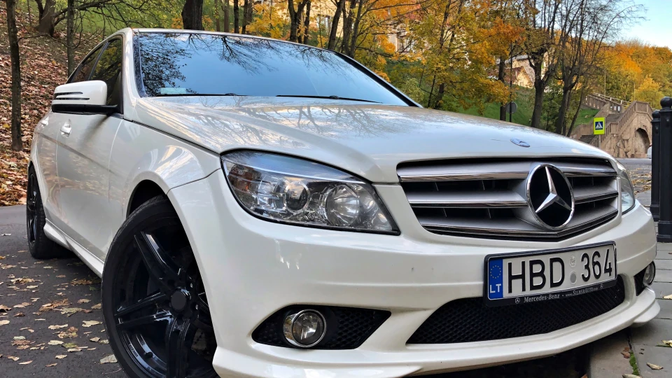 Mercedes-Benz C-Class Сніжинка С350 на 3,5 benz 3