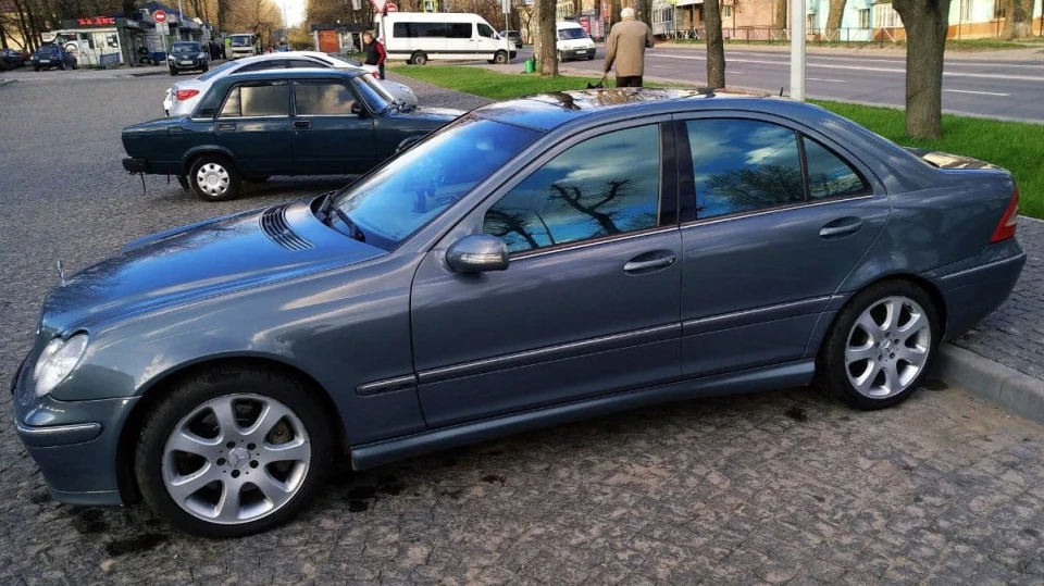 Mercedes-Benz C-Class Sport Edition 3