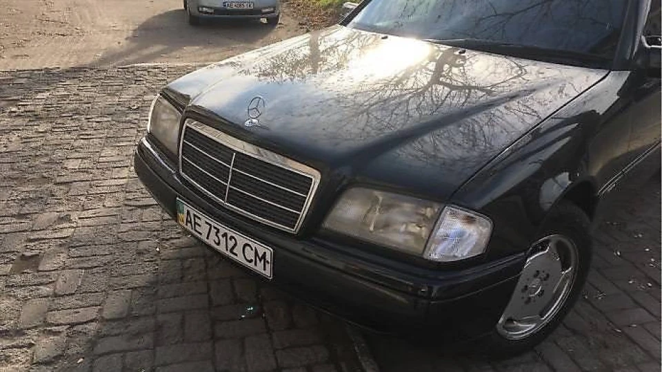 Mercedes-Benz C-Class sportline 4