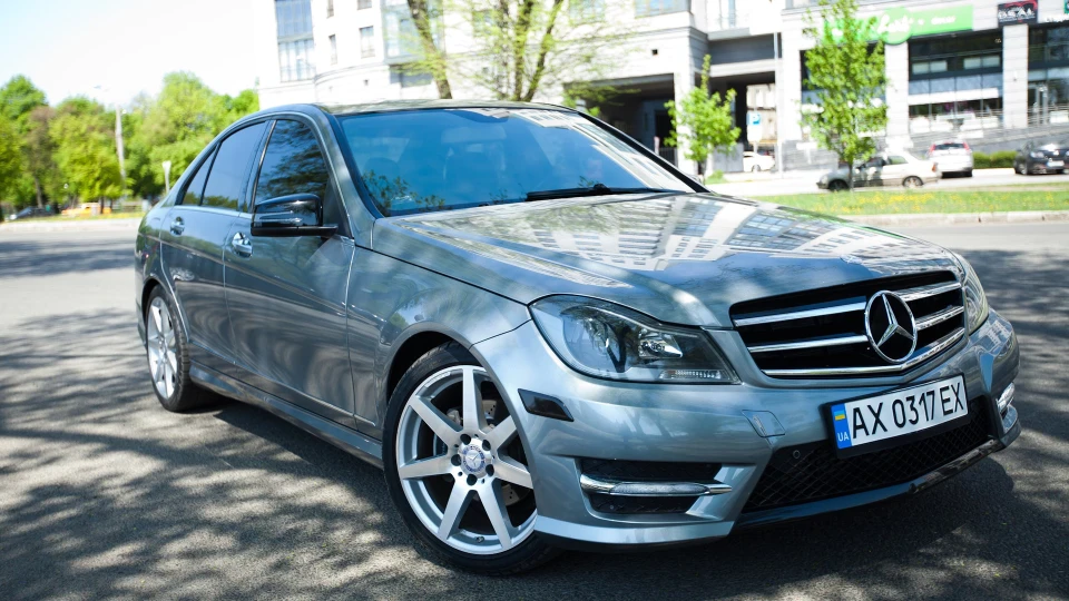 Mercedes-Benz C-Class TURBO 5