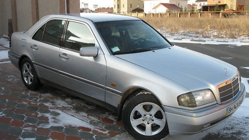 Mercedes-Benz C-Class звірюга 4
