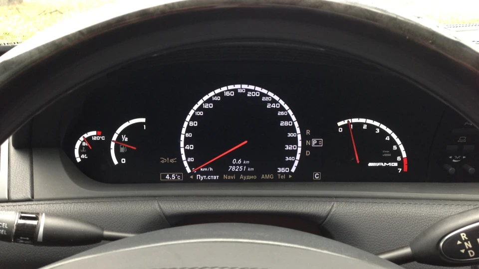 Mercedes-Benz CL AMG 3