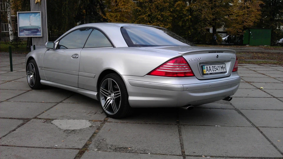 Mercedes-Benz CL CL 600 V12 Carlson