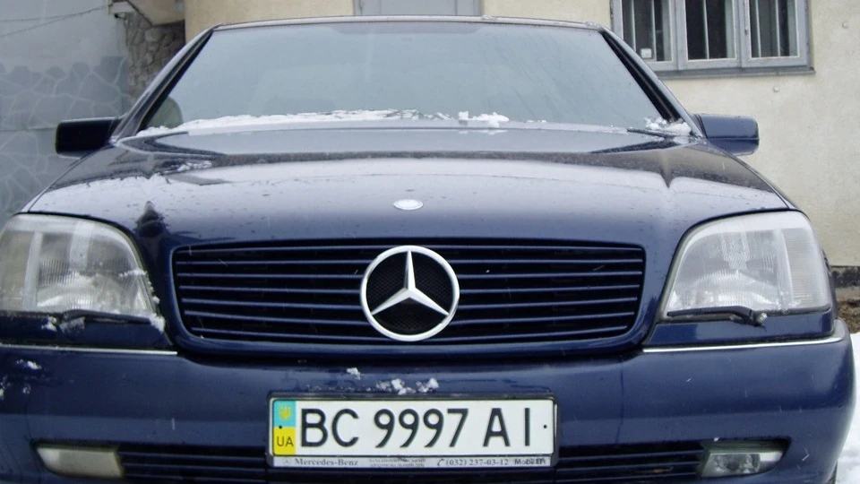 Mercedes-Benz CL s600 v12 2