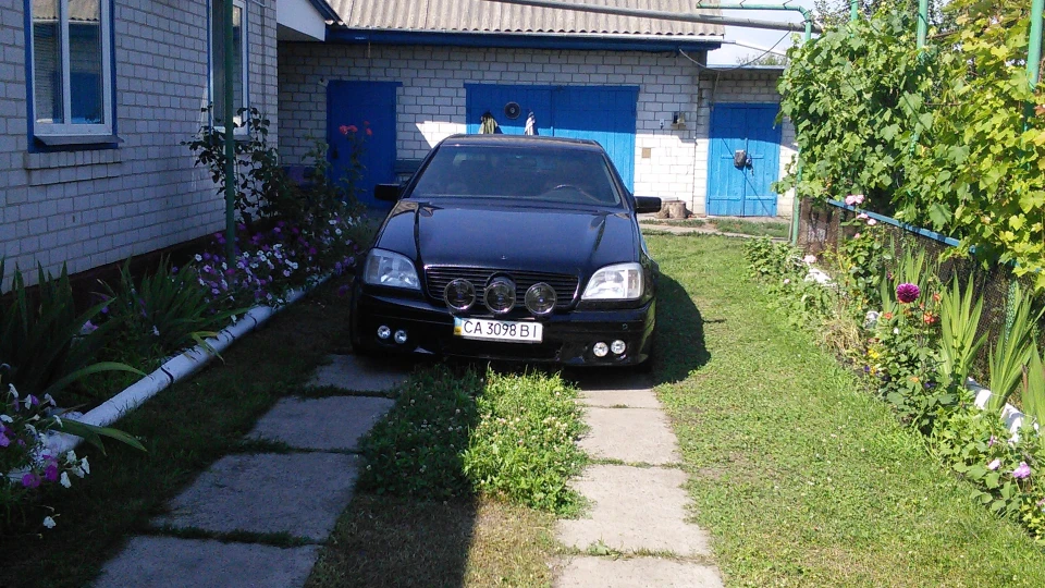 Mercedes-Benz CL Super Black edition 3