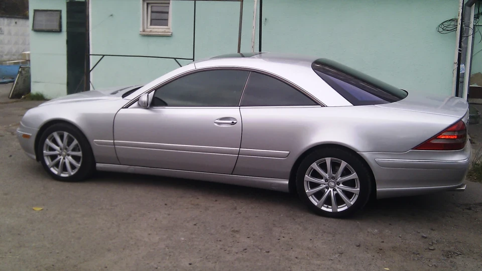 Mercedes-Benz CL W215 V8 3