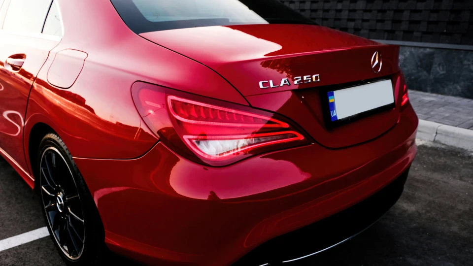 Mercedes-Benz CLA 250 4matic 4
