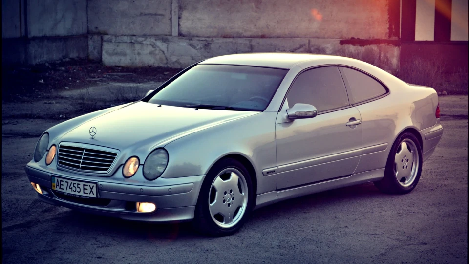 Mercedes-Benz CLK 4