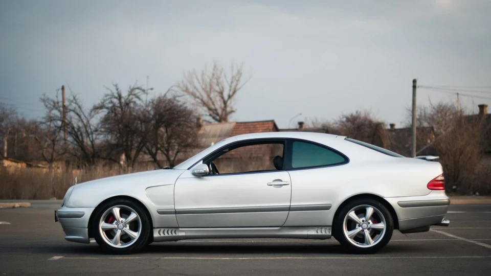 Mercedes-Benz CLK 4