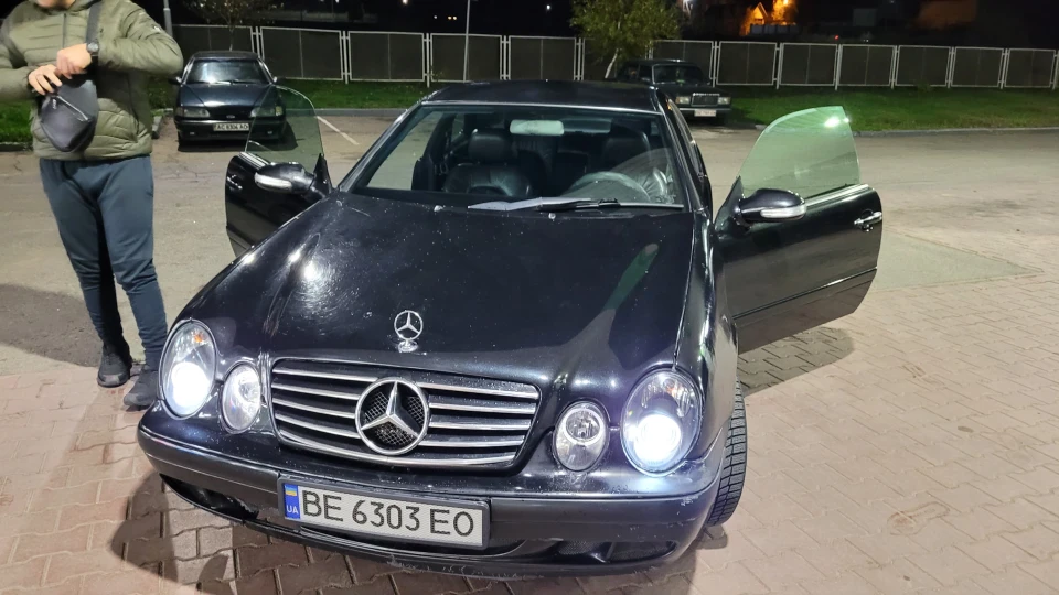 Mercedes-Benz CLK 2.0атмасфер 4