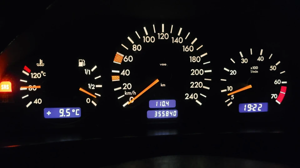 Mercedes-Benz CLK 2.0атмасфер 5