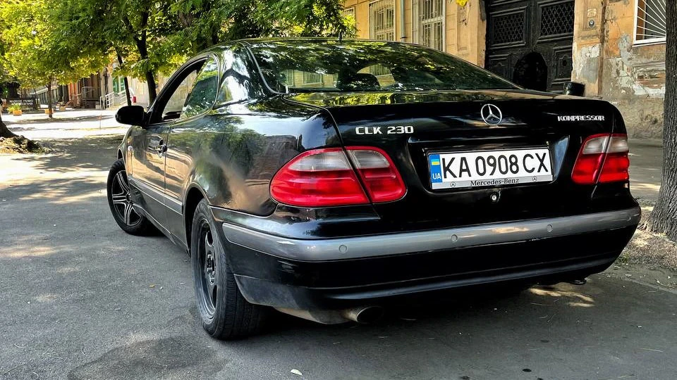 Mercedes-Benz CLK 230К 3