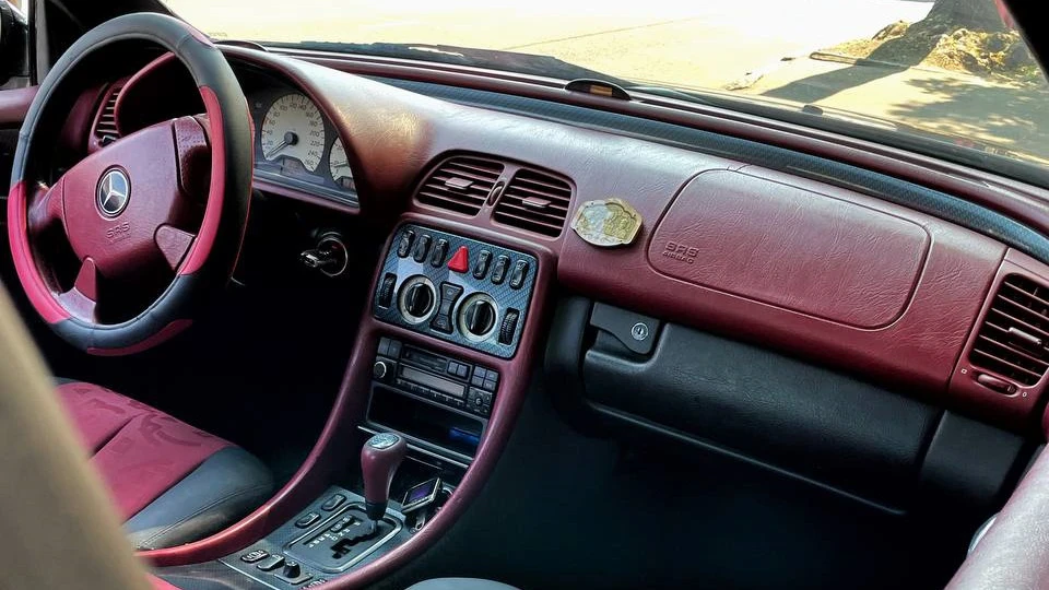 Mercedes-Benz CLK 230К 4
