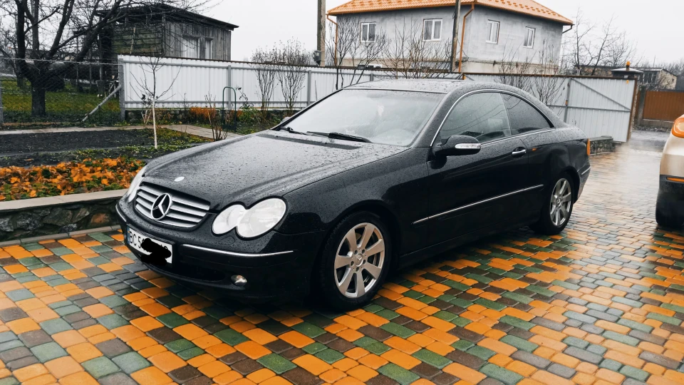 Mercedes-Benz CLK 2.6 V6