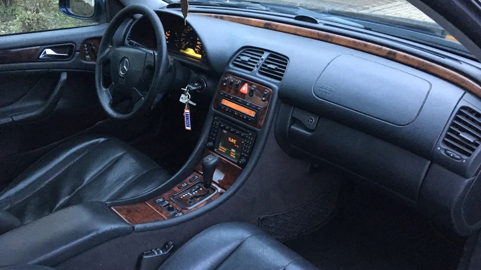 Mercedes-Benz CLK 3,2 V6 + LPG 3