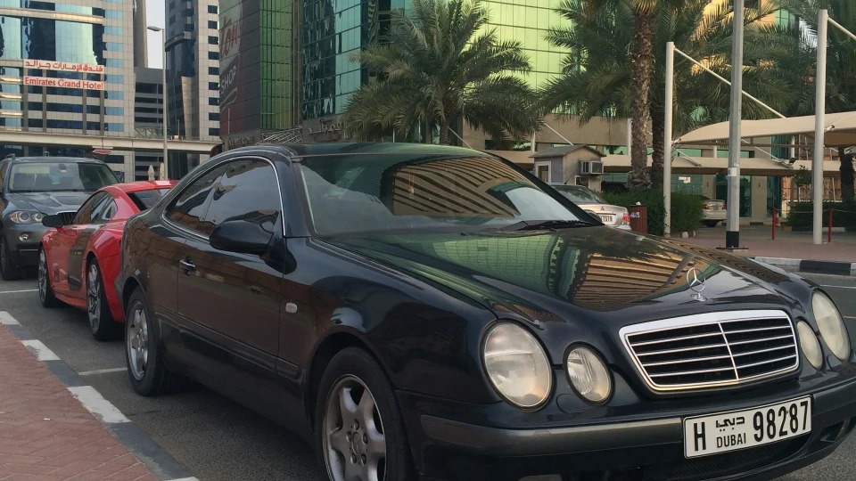 Mercedes-Benz CLK 320 UAE