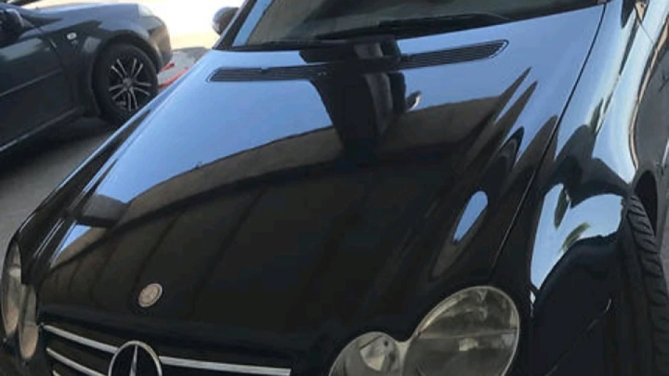 Mercedes-Benz CLK b1ack