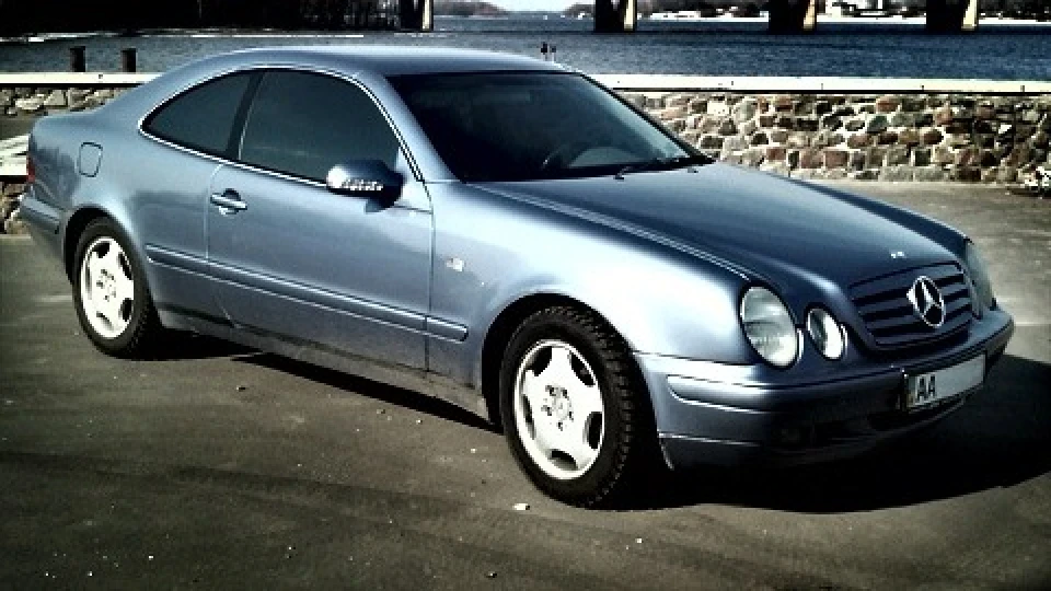 Mercedes-Benz CLK Dolphin 3