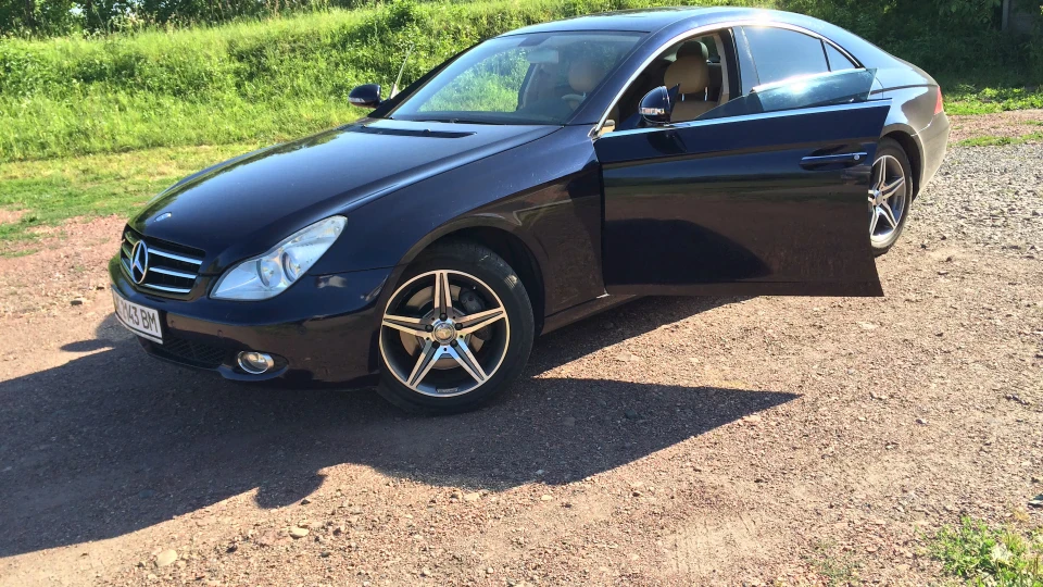 Mercedes-Benz CLS 2
