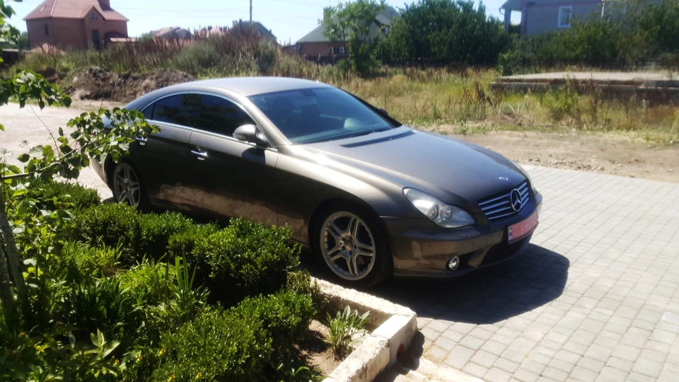Mercedes-Benz CLS 4