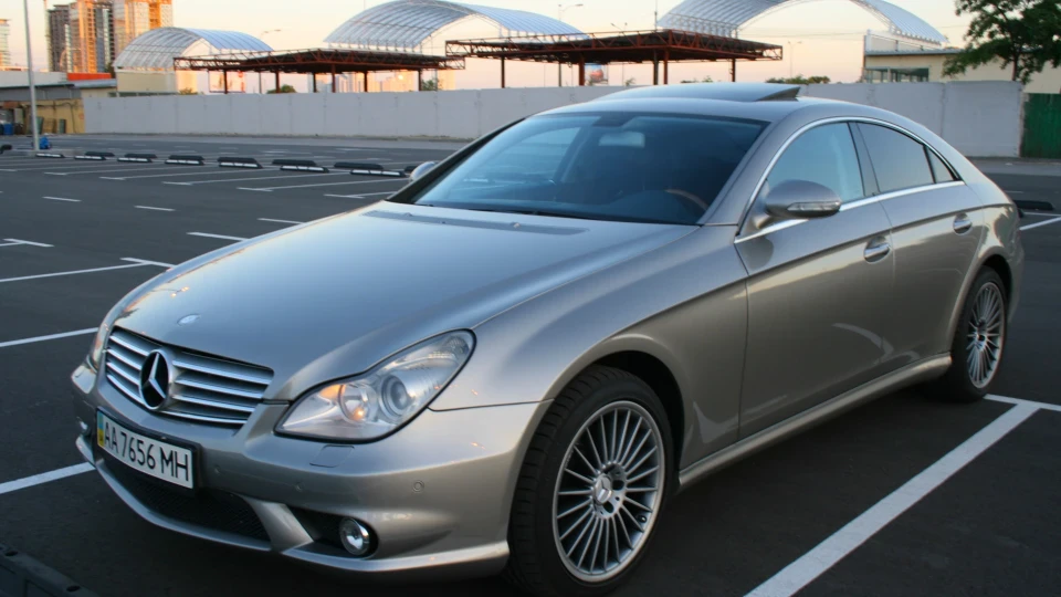 Mercedes-Benz CLS 500 AMG 5