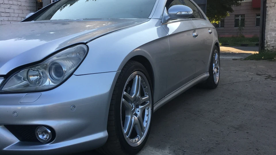 Mercedes-Benz CLS 500 /////AMG 5
