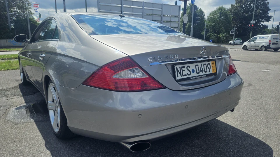 Mercedes-Benz CLS 500 V8 3