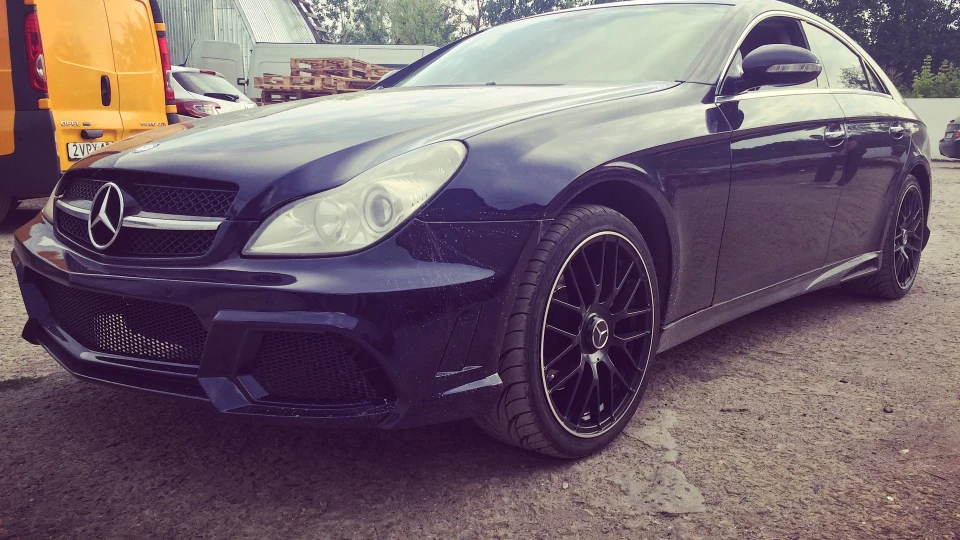 Mercedes-Benz CLS Wald black bizon 4