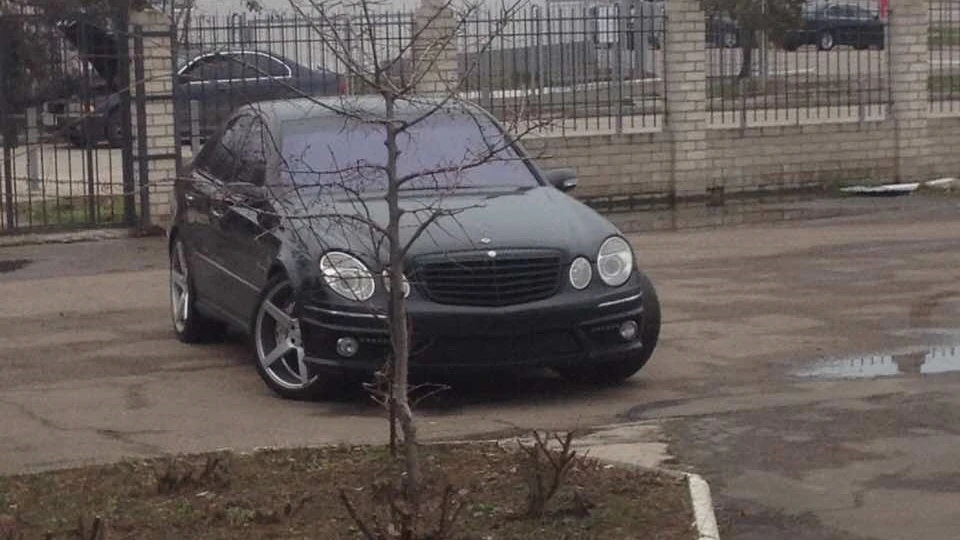 Mercedes-Benz E 55 AMG 5