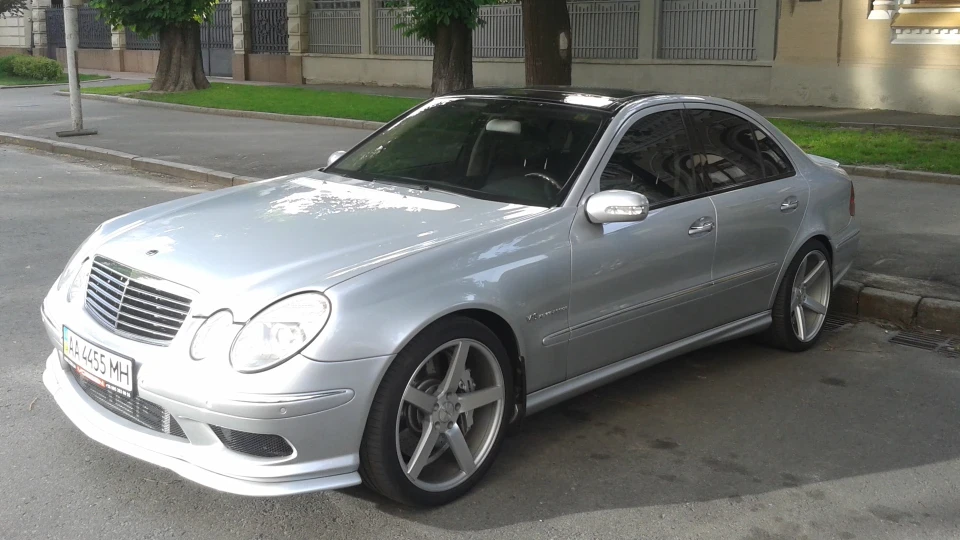 Mercedes-Benz E 55 AMG Carlsson e55 compresor 4