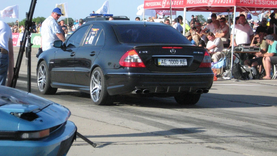 Mercedes-Benz E 55 AMG PP-Performance 2