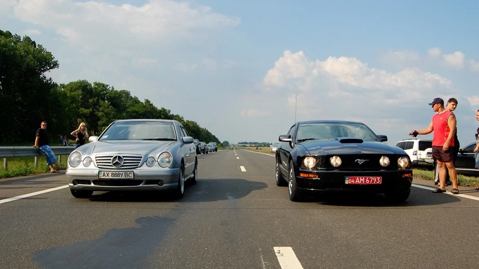 Mercedes-Benz E 55 AMG Silver Arrow 5