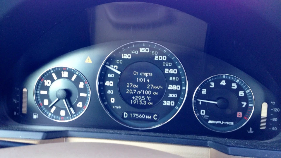 Mercedes-Benz E 63 AMG 2