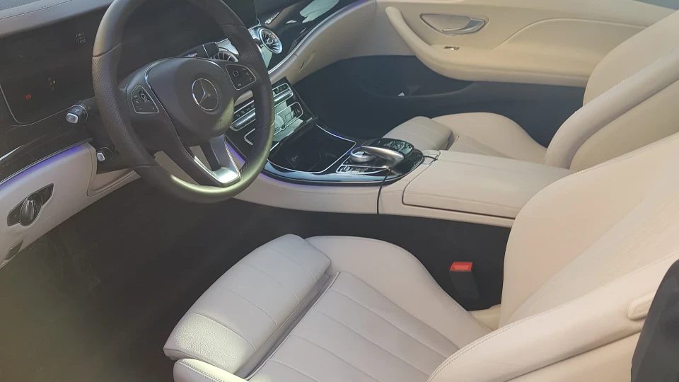 Mercedes-Benz E-Class Coupe 3