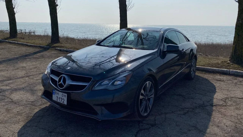 Mercedes-Benz E-Class Coupe