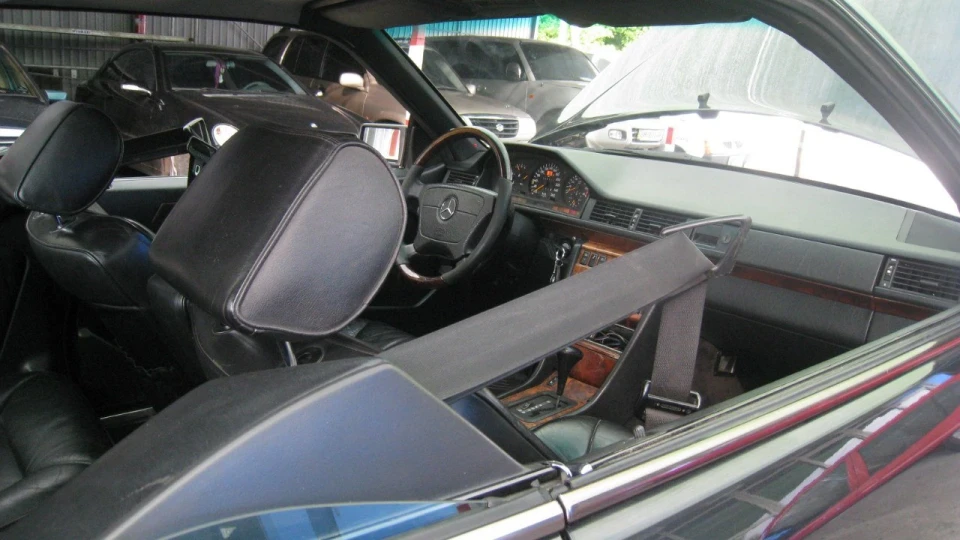 Mercedes-Benz E-Class Coupe 3.2 coupe!!! 3
