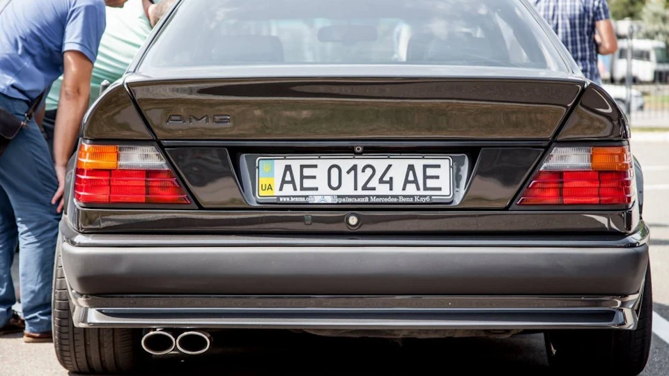 Mercedes-Benz E-Class Coupe 5.5 AMG WIDE BODY 5