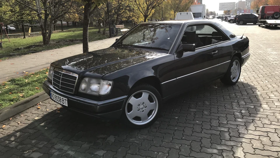 Mercedes-Benz E-Class Coupe c124 2