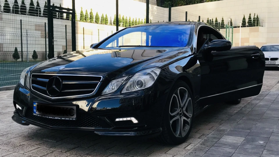 Mercedes-Benz E-Class Coupe Е350 AMG Full Option 3