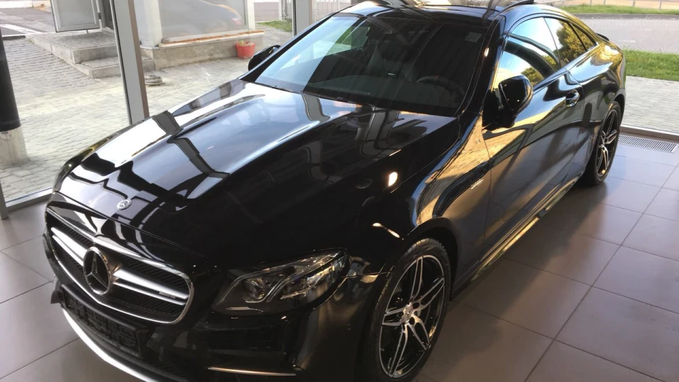 Mercedes-Benz E-Class Coupe e53 //AMG
